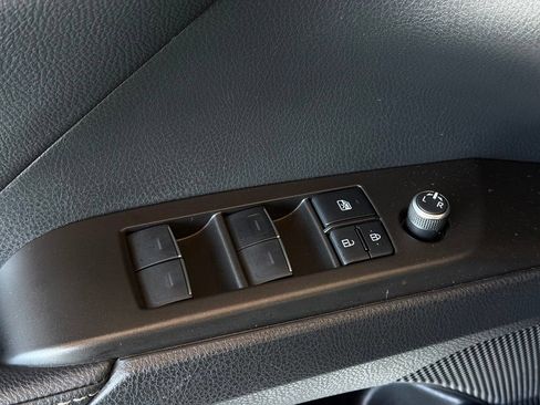 Used 2021 Toyota Camry XSE w/ Carpet Mat Package (TMS) FWD image 20