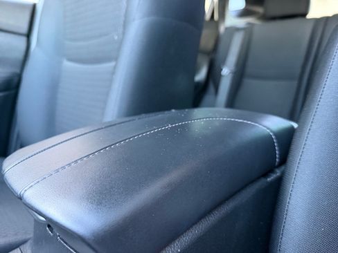 Used 2019 Nissan Rogue Sport S FWD image 15