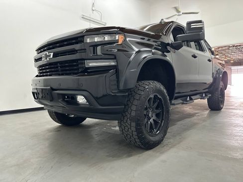 Used 2019 Chevrolet Silverado 1500 RST AWD/4WD image 20