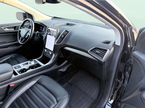 Used 2023 Ford Edge SEL w/ Convenience Package image 49