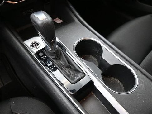 Used 2022 Nissan Altima 2.5 SV image 30