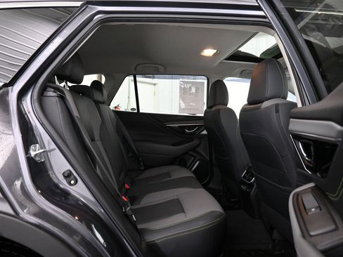 Used 2021 Subaru Outback Onyx Edition XT image 28