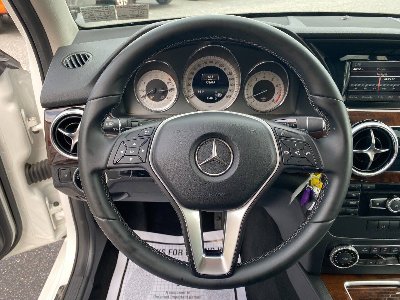 Used 2015 Mercedes-Benz GLK 350 4MATIC image 13