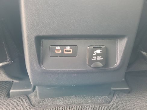 Used 2023 Nissan Frontier PRO-4X w/ Pro Convenience Package image 13