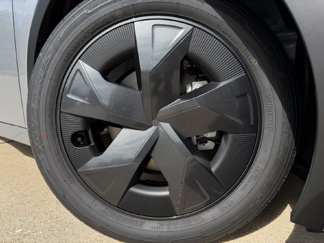 New 2027 Toyota Prius LE FWD image 8