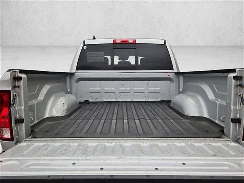 Used 2018 RAM 1500 Big Horn AWD/4WD image 6