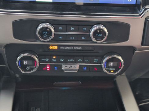 Used 2022 Ford F350 King Ranch w/ Tremor Off-Road Package image 23