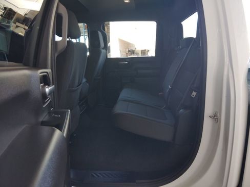 Used 2022 Chevrolet Silverado 2500 LT w/ Convenience Package AWD/4WD image 18