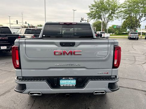 Certified 2024 GMC Sierra 1500 AT4 w/ Technology Package AWD/4WD image 9