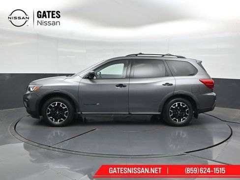 Used 2020 Nissan Pathfinder SL AWD/4WD image 7