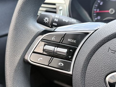 Used 2020 Kia Optima LX FWD image 52