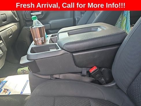 Used 2021 Chevrolet Silverado 1500 Custom w/ Safety Confidence Package AWD/4WD image 10