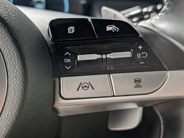 Used 2023 Hyundai Santa Cruz SEL Premium AWD/4WD image 22