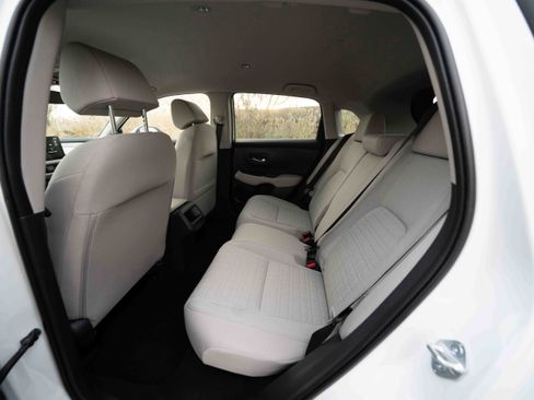 New 2026 Honda HR-V LX image 23