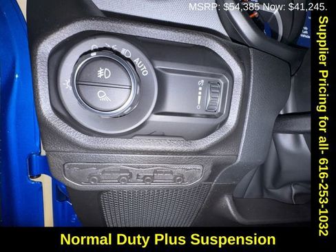 New 2025 Jeep Gladiator Sport image 27