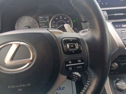 Used 2018 Lexus NX 300 image 12