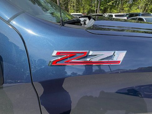 Used 2019 Chevrolet Silverado 1500 LT Trail Boss AWD/4WD image 12