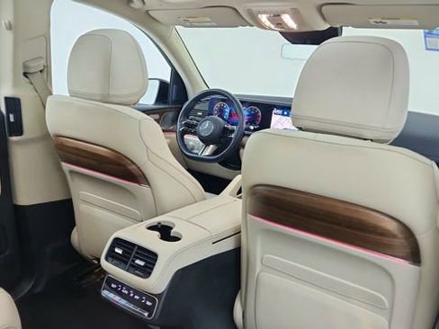 Used 2024 Mercedes-Benz GLS 450 GLS 450 image 27