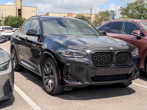 Used 2023 BMW X4 xDrive30i w/ M Sport Package AWD/4WD image 1