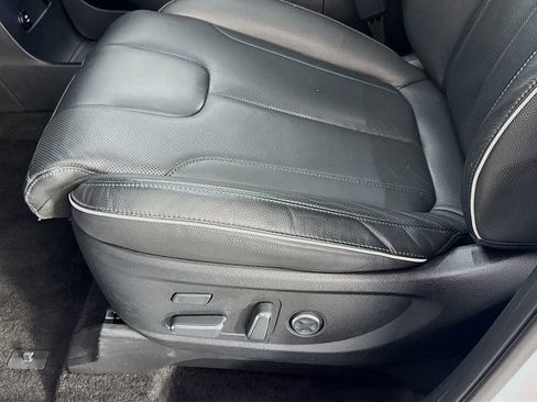 Used 2023 Hyundai Palisade Limited image 26