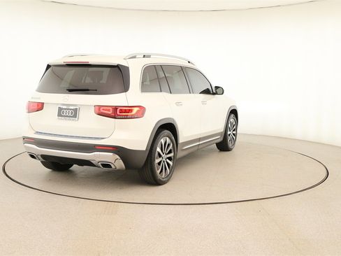 Used 2021 Mercedes-Benz GLB 250 image 6