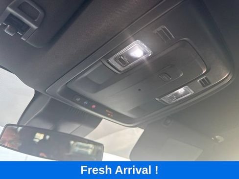 Used 2023 Chevrolet Suburban LS AWD/4WD image 11