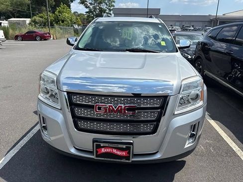 Used 2015 GMC Terrain SLT FWD image 2