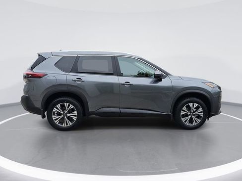 Used 2023 Nissan Rogue SV w/ SV Premium B Package FWD image 6