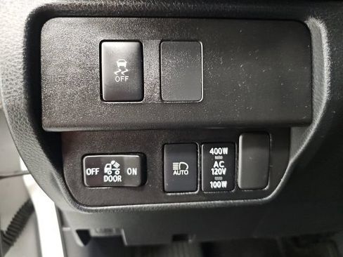 Certified 2021 Toyota Tacoma TRD Off-Road w/ Technology Package AWD/4WD image 18
