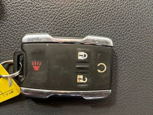 Used 2020 Chevrolet Colorado Z71 image 27