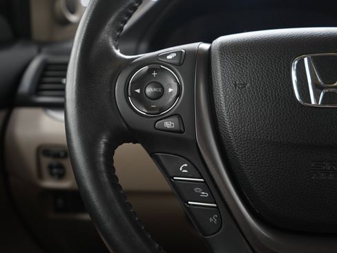 Used 2017 Honda Pilot EX-L image 26
