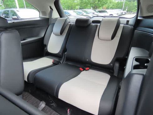 Certified 2026 Honda Odyssey Elite image 15