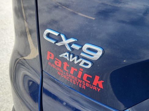 Used 2019 MAZDA CX-9 Touring w/ Touring Premium Package image 5