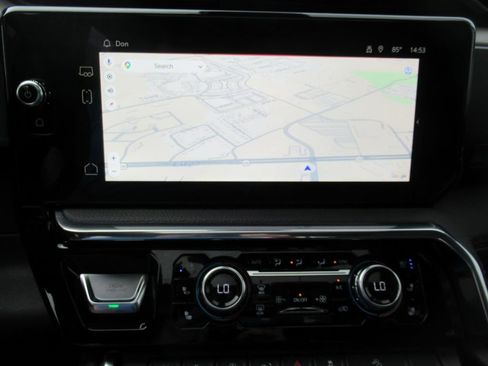 Used 2025 GMC Sierra 1500 Denali w/ Denali Reserve Package AWD/4WD image 28
