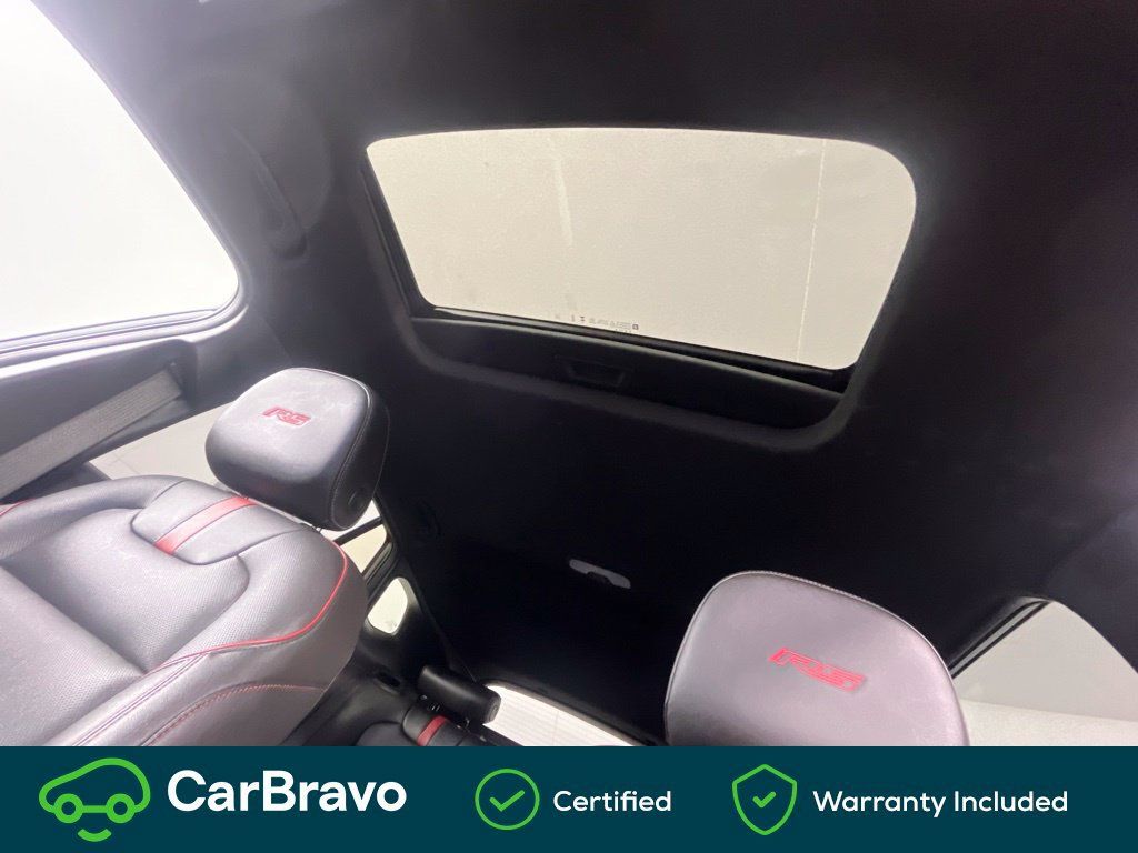 Used 2025 Chevrolet Trax RS w/ Sunroof Package FWD image 30