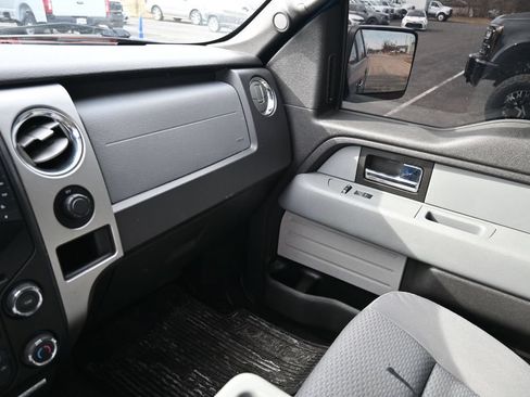 Used 2013 Ford F150 XLT w/ XLT Chrome Pkg AWD/4WD image 16