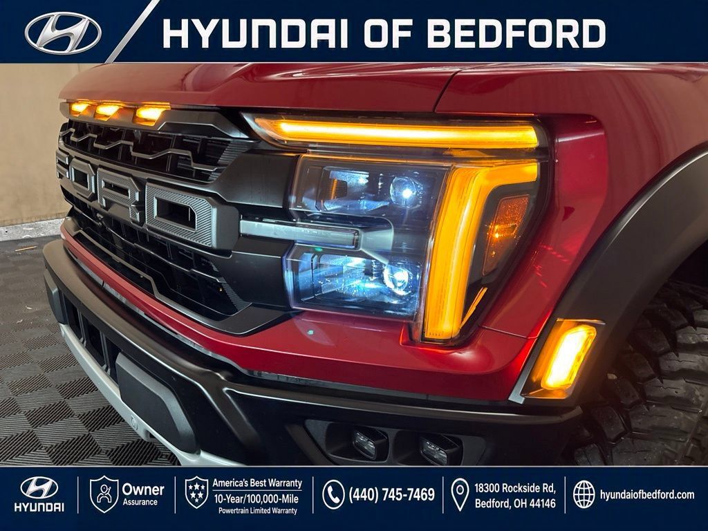 Used 2025 Ford F150 Raptor AWD/4WD image 11