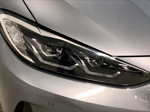 Certified 2024 BMW 430i xDrive Coupe w/ Premium Package image 28