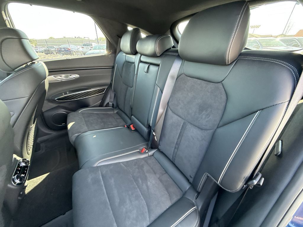 Used 2022 Genesis GV70 3.5T Sport w/ Sport Prestige Package AWD/4WD image 30