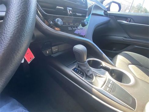 Used 2024 Toyota Camry LE image 24