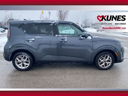 Used 2023 Kia Soul LX w/ Option Group 015 image 4