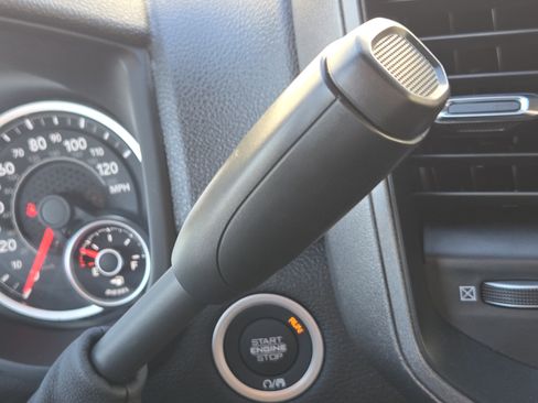 New 2026 RAM 2500 Tradesman AWD/4WD image 18