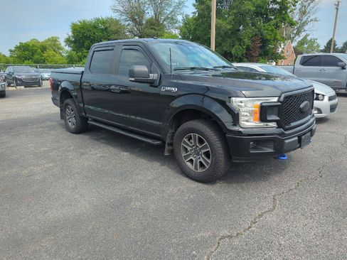 Used 2018 Ford F150 XL w/ Equipment Group 101A Mid AWD/4WD image 6