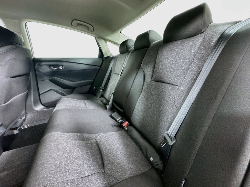 New 2026 Honda Accord LX image 30
