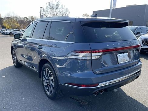 New 2026 Lincoln Aviator AWD image 28