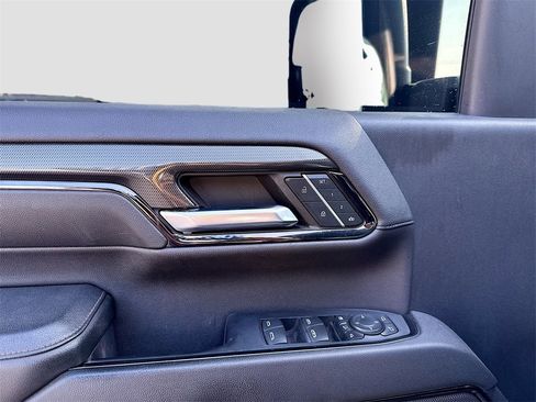 Used 2024 GMC Sierra 2500 AT4 w/ AT4 Premium Plus Package image 9