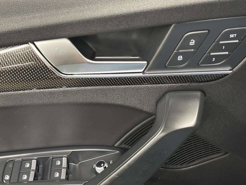 Used 2018 Audi SQ5 Prestige AWD/4WD image 30