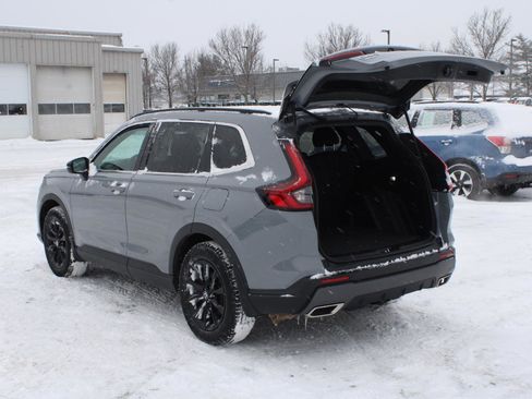 Certified 2024 Honda CR-V Sport image 8