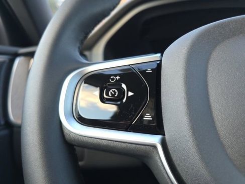 New 2026 Volvo XC60 B5 Plus w/ Climate Package image 30