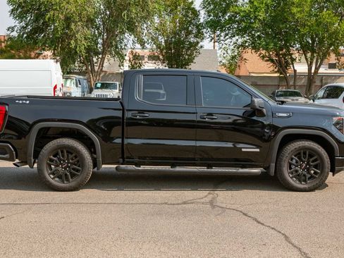 Used 2026 GMC Sierra 1500 Elevation w/ Elevation Select Package AWD/4WD image 4